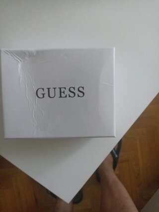 Monedero Guess Blanco Estampado