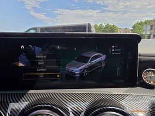 MERCEDES CLASE A SEDAN A 220 4MATIC