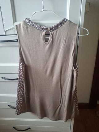 Blusa sin mangas con lunares