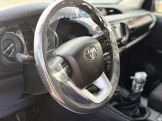 Toyota Hilux 2.4 D4D Cabina Doble GX