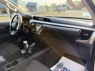 Toyota Hilux 2.4 D4D Cabina Doble GX