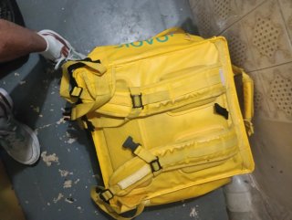 Mochila Glovo Amarilla