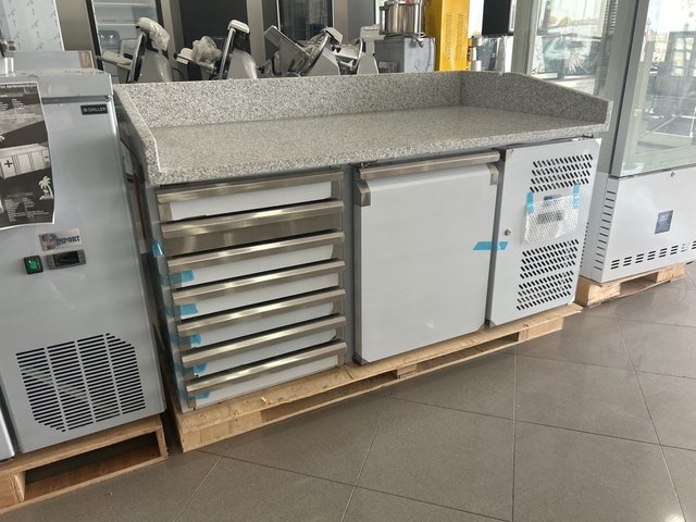 Mesa de Pizza con Encimera de Granito