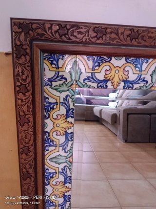 Espejo decorativo con azulejos