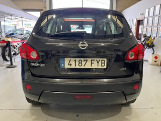 Nissan Qashqai 2.0 150cv 4x4 Automático.