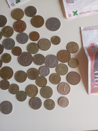 Lote monedas y billetes de segunda mano