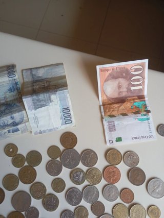 Lote monedas y billetes de segunda mano