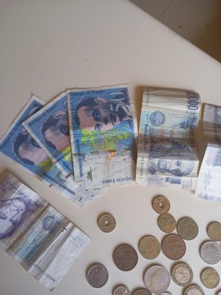 Lote monedas y billetes de segunda mano