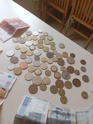 Lote monedas y billetes de segunda mano