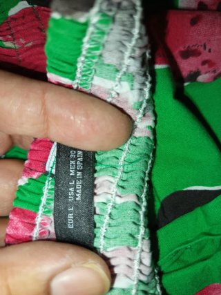Top Zara Flores Verdes y Rosas