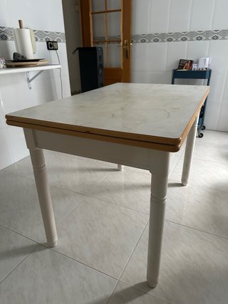 Mesa extensible cocina/comedor madera