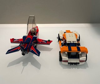 Lego 2 mezzi con 1 minifigura
