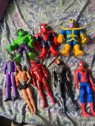 Figuras de Acción Marvel y DC