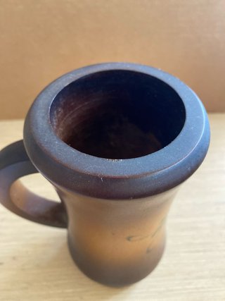 Boccale vintage in legno dipinto a mano
