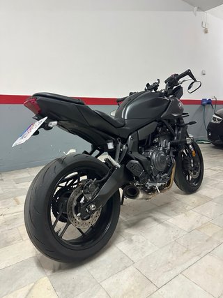 Yamaha MT-07 2025