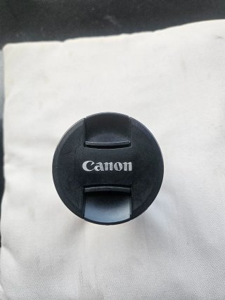 Canon EF 24-70mm f/2.8 L II USM
