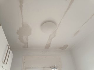 Servicio de pintura de interiores y exteriores