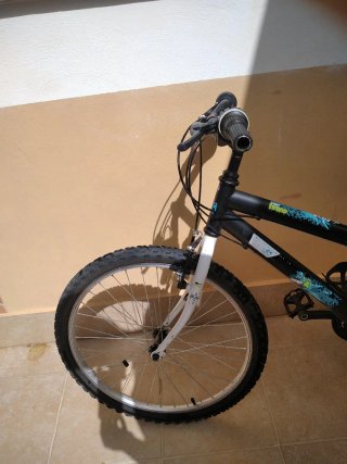 Bicicleta negra
