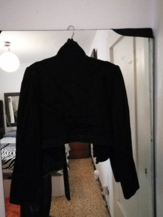 Chaqueta vaquera corta