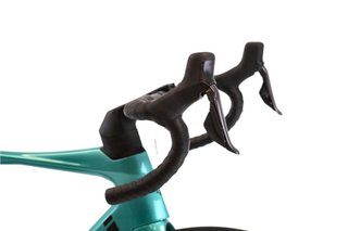 Bicicleta Bianchi Oltre Comp Di2 12V t.58 Reacondicionada