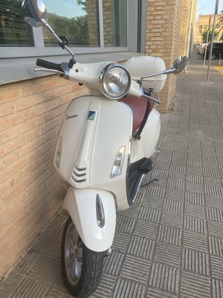 Vespa 49cc Scooter Automática