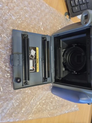 Cámara Instantánea Fujifilm Instax 200