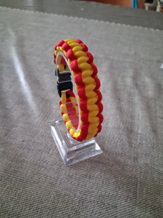 Pulsera paracord España roja y amarilla