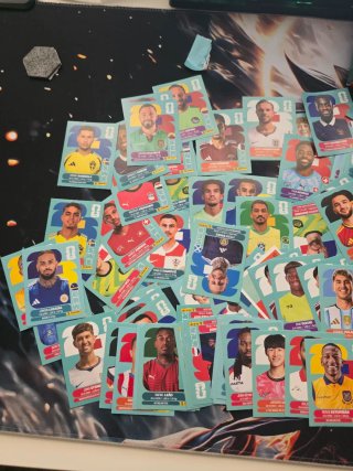 Lote 100 Pegatinas Panini Mundial 2026