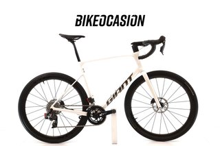Bicicleta Giant Defy Advanced Pro 1 AXS 12V t.56 Reacondicionada