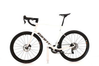 Bicicleta Giant Defy Advanced Pro 1 AXS 12V t.56 Reacondicionada