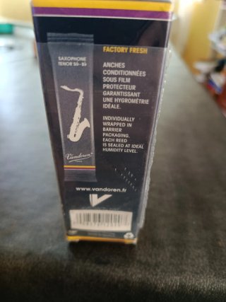 5 cajas de 5 cañas Saxo Tenor Vandoren 3 1/2