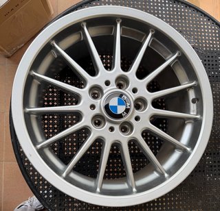Llanta BMW Styling 32