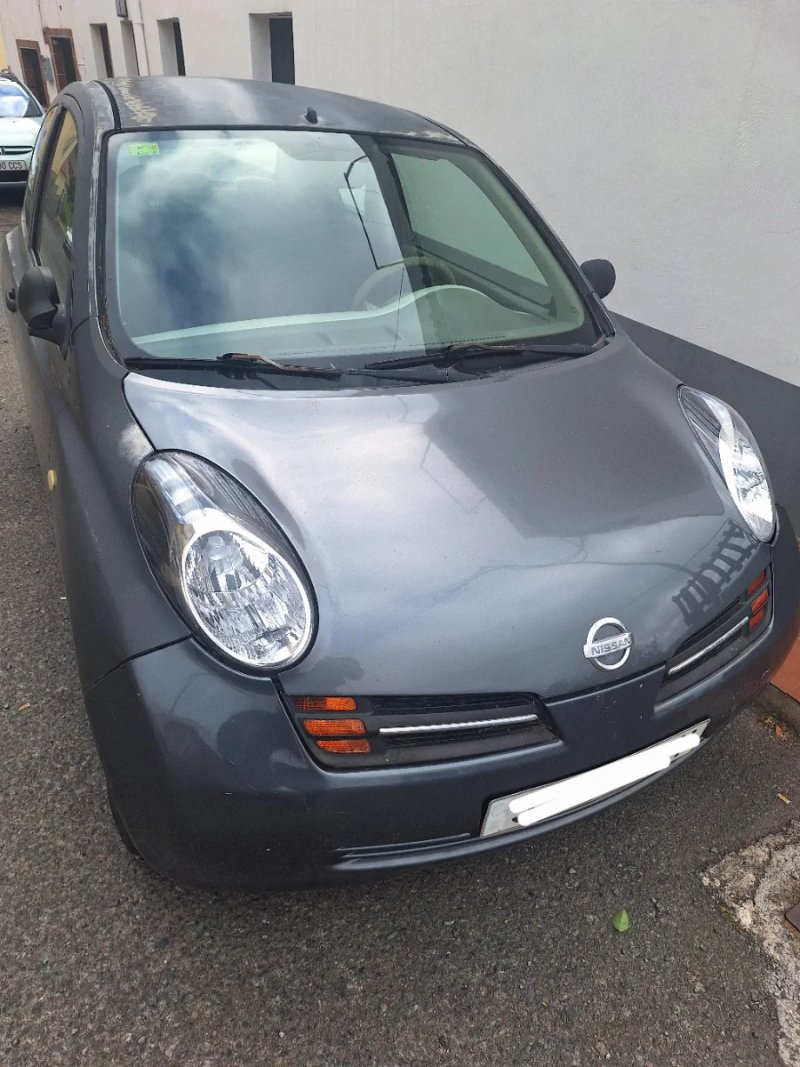 Nissan Micra 2004 - foto 1