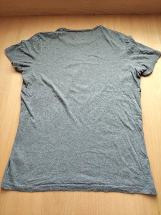 Camiseta Tommy Hilfiger Gris Talla . C