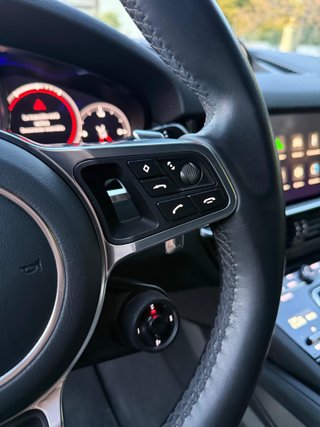 Porsche Cayenne Coupé Platinum Edition