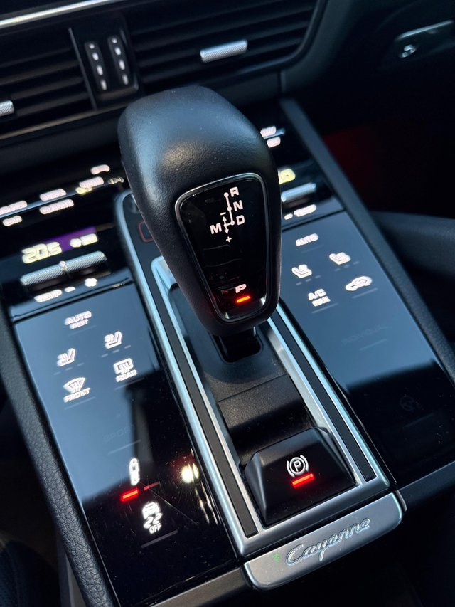 Porsche Cayenne Coupé Platinum Edition
