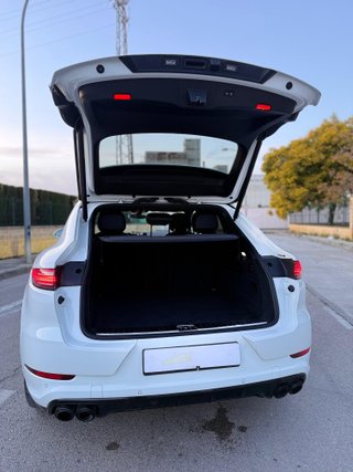 Porsche Cayenne Coupé Platinum Edition