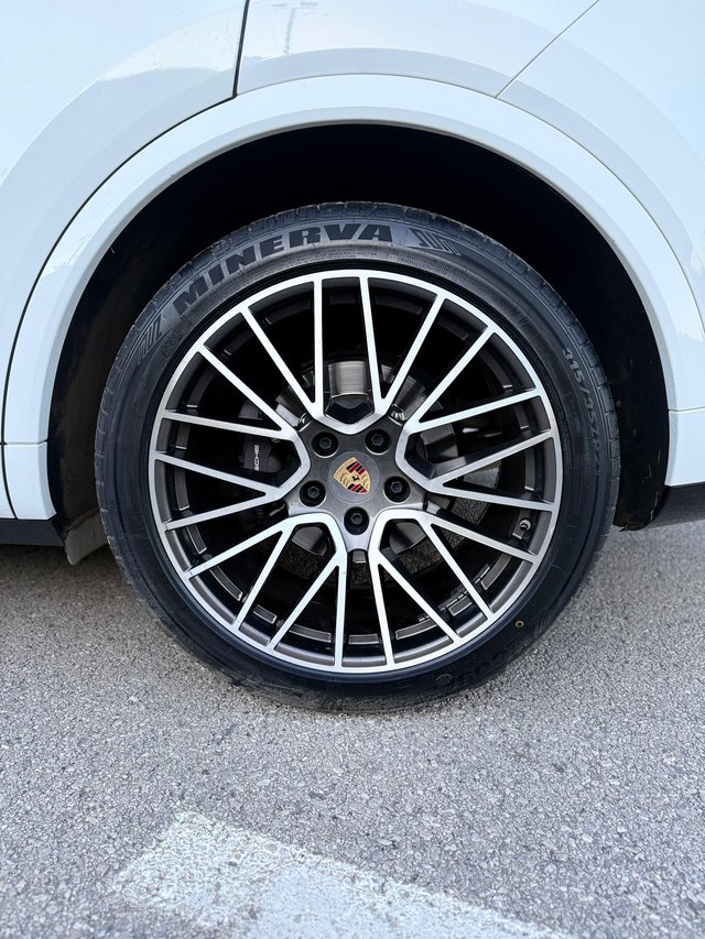 Porsche Cayenne Coupé Platinum Edition