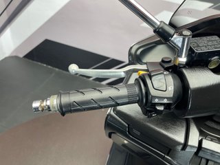Suzuki Burgman 400 ABS Gris
