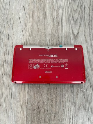 Nintendo 3DS Rossa + Caricatore