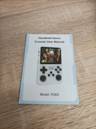 Consola Portátil Game Master R36S Morada