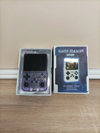 Consola Portátil Game Master R36S Morada