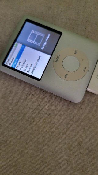 iPod 4 GB Plata