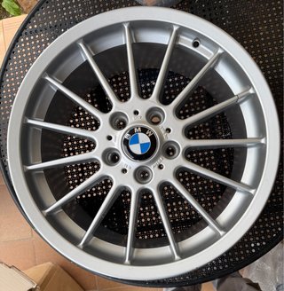 Llanta BMW Styling 32 Nueva