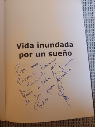 Libro.Vida inundada por un sueño. Jiménez Tenorio