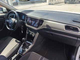Volkswagen T-Roc 2022 RLINE TSI 110CV