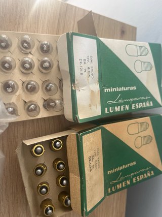 Lote Válvulas Radio y Bombillas Lumen España