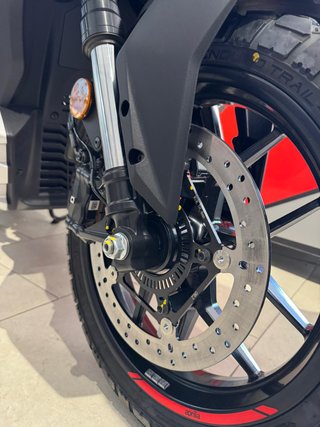 APRILIA SR GT 400 ¡¡DESDE 130€/MES!!