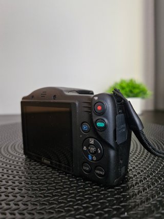 Canon PowerShot SX410 IS con caja