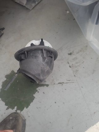 Tapa combustible Ford Transit Courier 2013